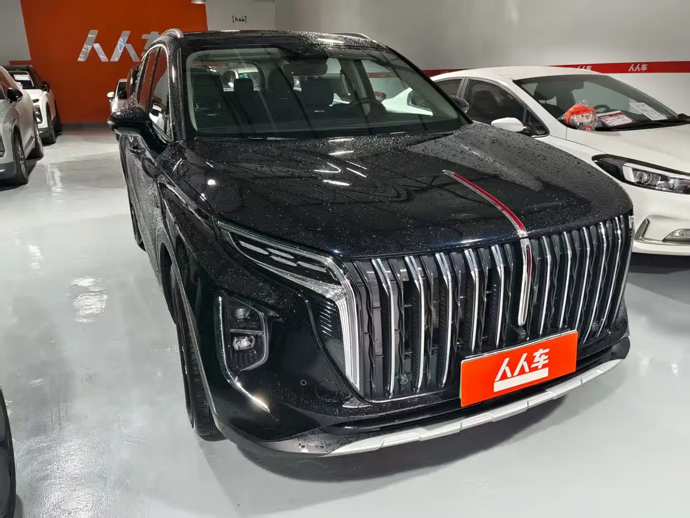 Hongqi HS7 PHEV 2024 2.0T PHEV 4WD Flagship Edition 6-seater фото 3