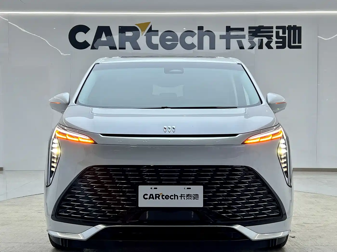 Buick Century 2024 2023 2.0T 7-Seater World Edition