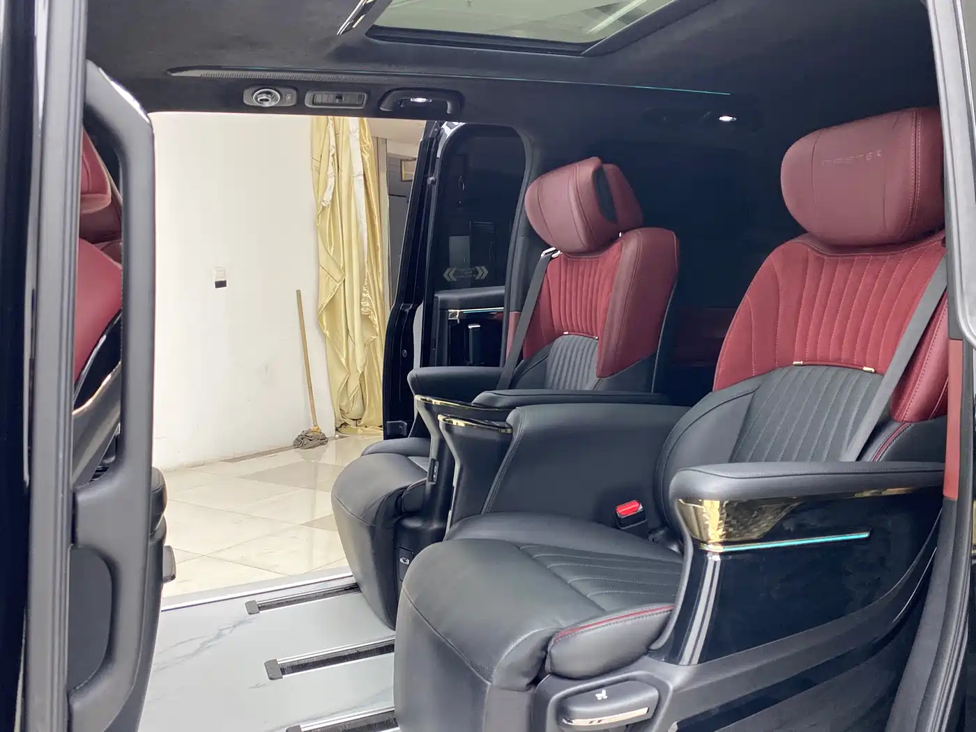 GAC Trumpchi Trumpchi M8 2023 Model Master Series 400T Ultimate Edition фото 13