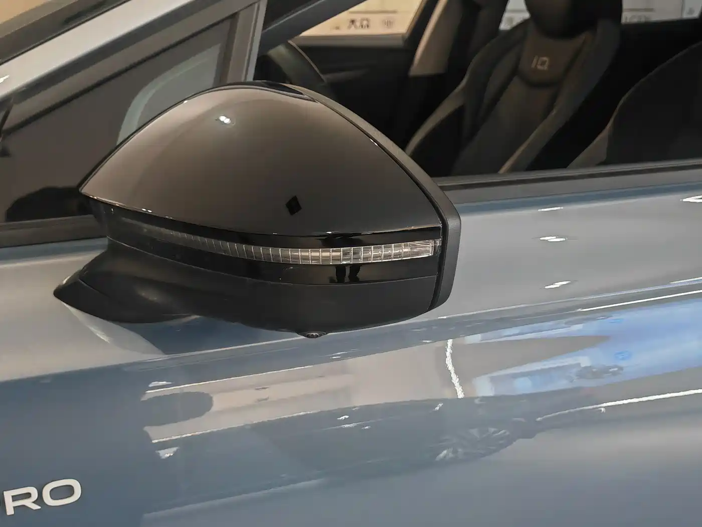 VOLKSWAGEN ID.7 VIZZION