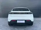 Фото 7 - Porsche Macan EV