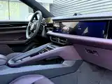 Фото 8 - Porsche Macan EV