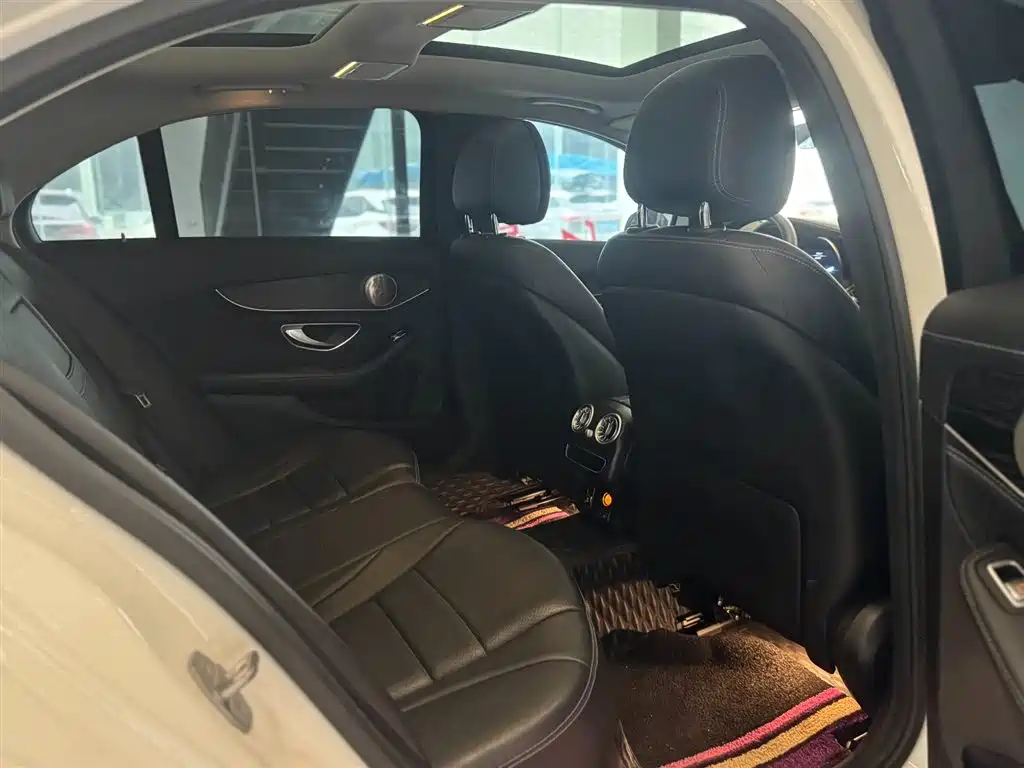 Mercedes-Benz C-Class 2019 C 260 L Sport фото 11