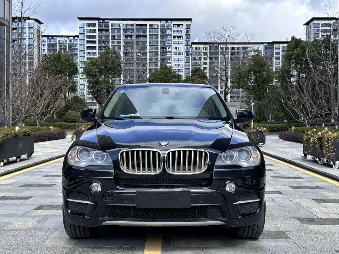 BMW X5 (Import) фото 2