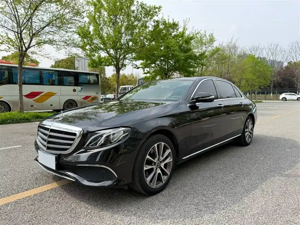 Mercedes-Benz E-Class 2020 E 260 L