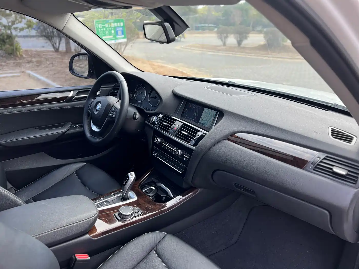BMW X3 (Import) 2014 xDrive20i X Design Package фото 13