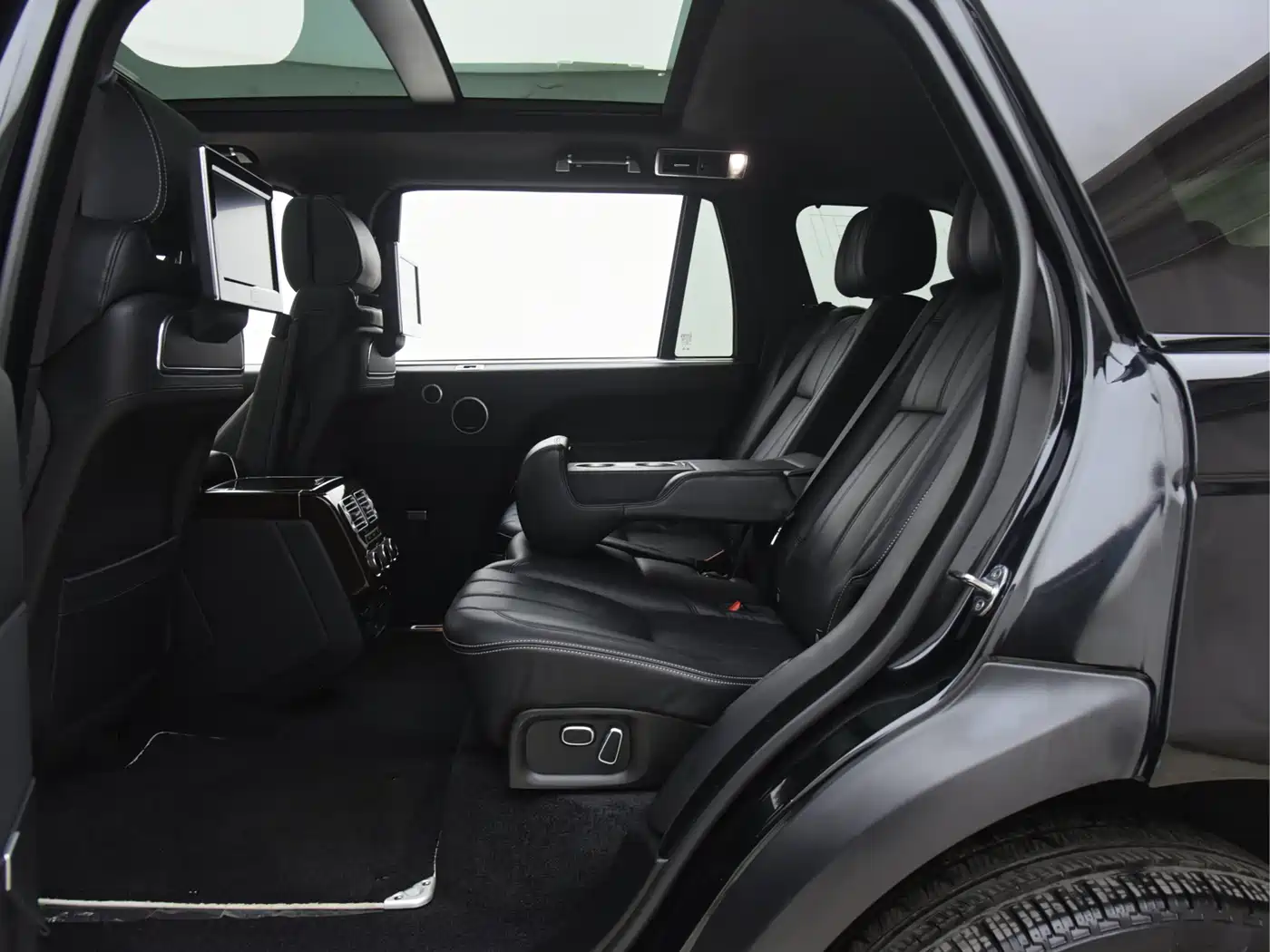 Land Rover Range Rover 2015 5.0 SC V8 AB Prestigious Genesis Extended Edition фото 11