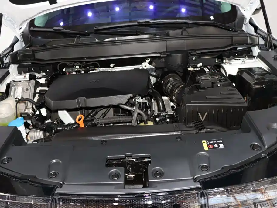 Haval H6L 2025 2026 2.0T Standard Model