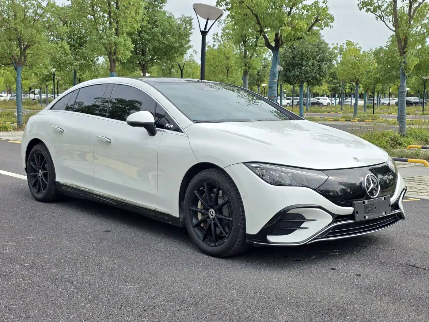 Mercedes-Benz EQE 2023 2022 350 Pioneer Edition