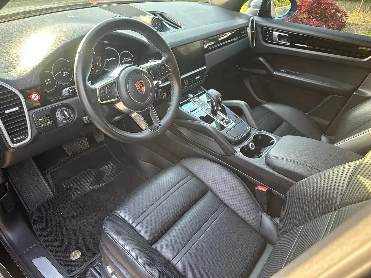 PORSCHE CAYENNE NEW ENERGY