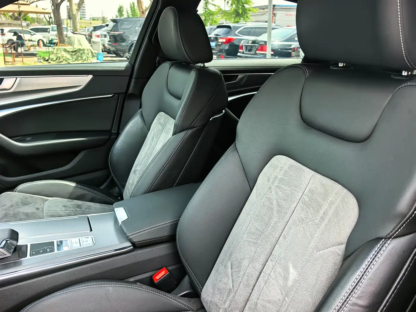 Audi A6L 2023 40 TFSI Luxury Dynamic фото 11