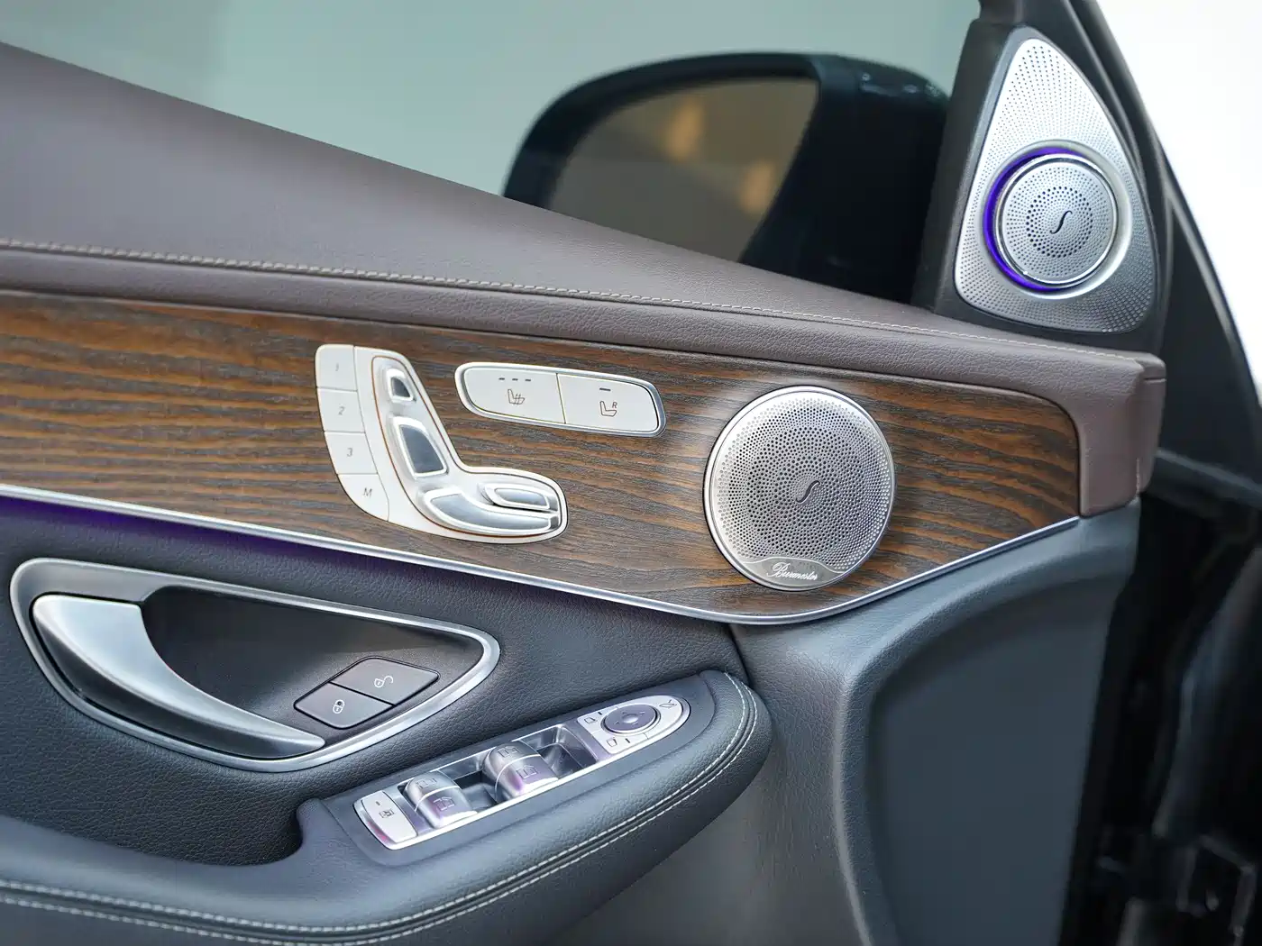 Mercedes-Benz GLC 2022 Facelift II GLC 260 L 4MATIC Luxury фото 13