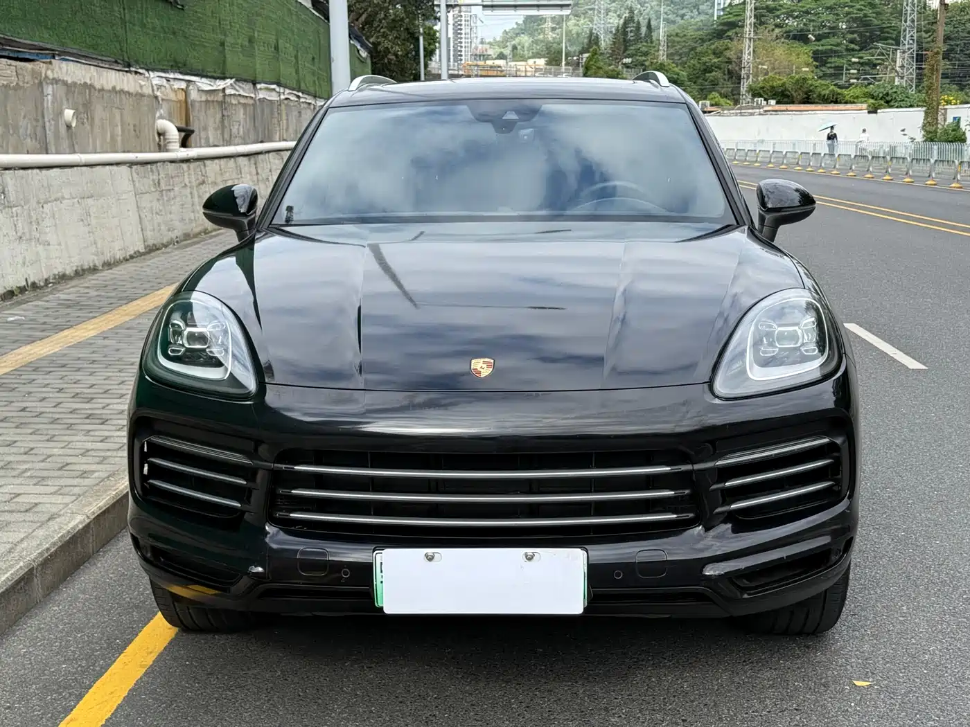 Porsche Cayenne New Energy 2019 Cayenne E-Hybrid 2.0T фото 2