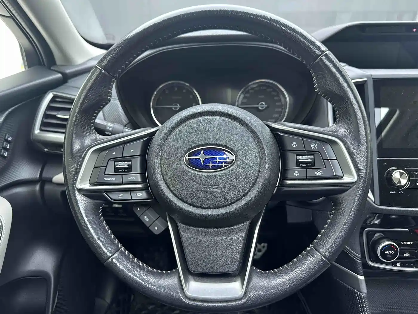 Subaru Forester 2022 2.0i AWD Flagship Edition with EyeSight фото 12