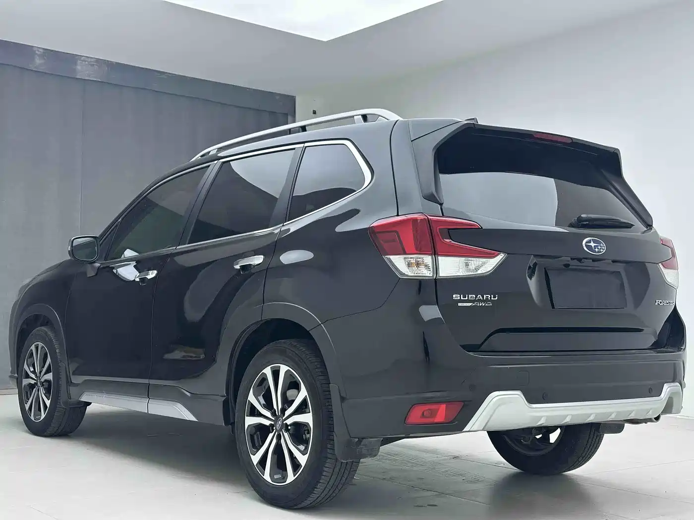 Subaru Forester 2022 2.0i AWD Flagship Edition with EyeSight фото 4