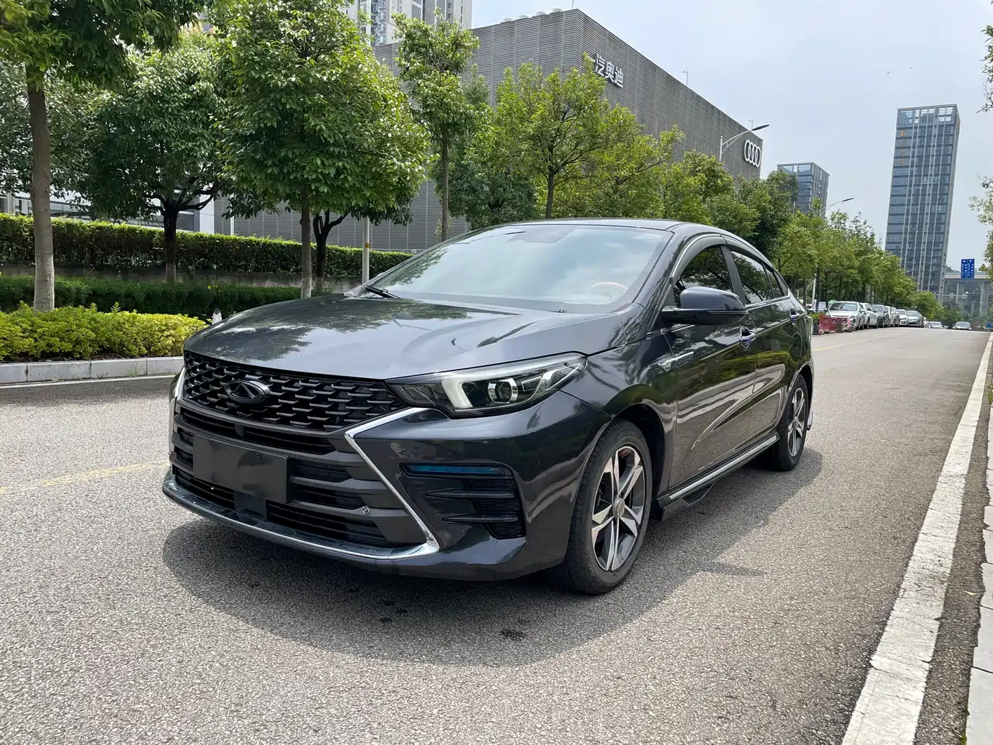 Chery Arrizo 5 PLUS