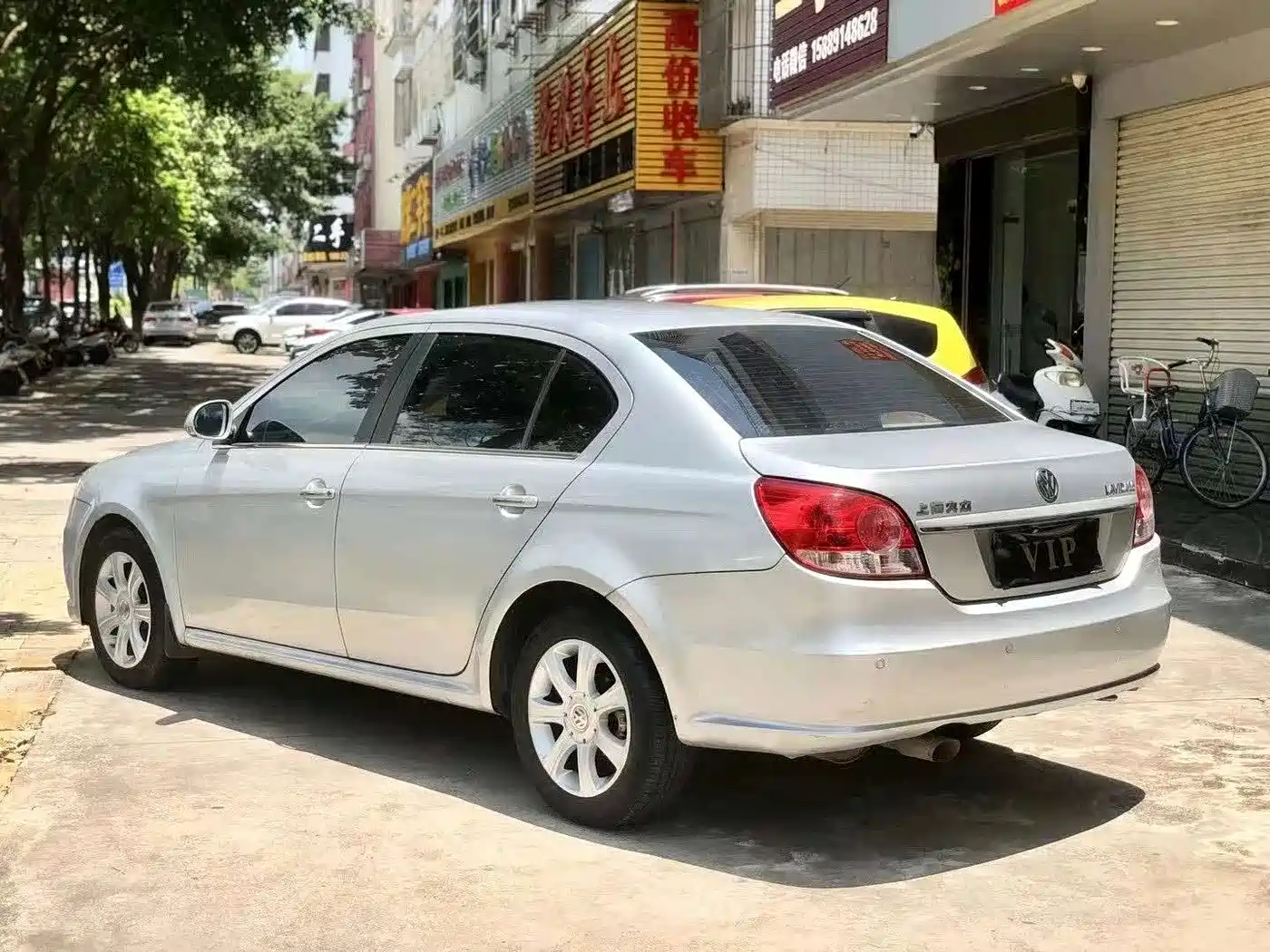 Volkswagen Lavida 2008 1.6L Automatic Elegance Edition фото 5