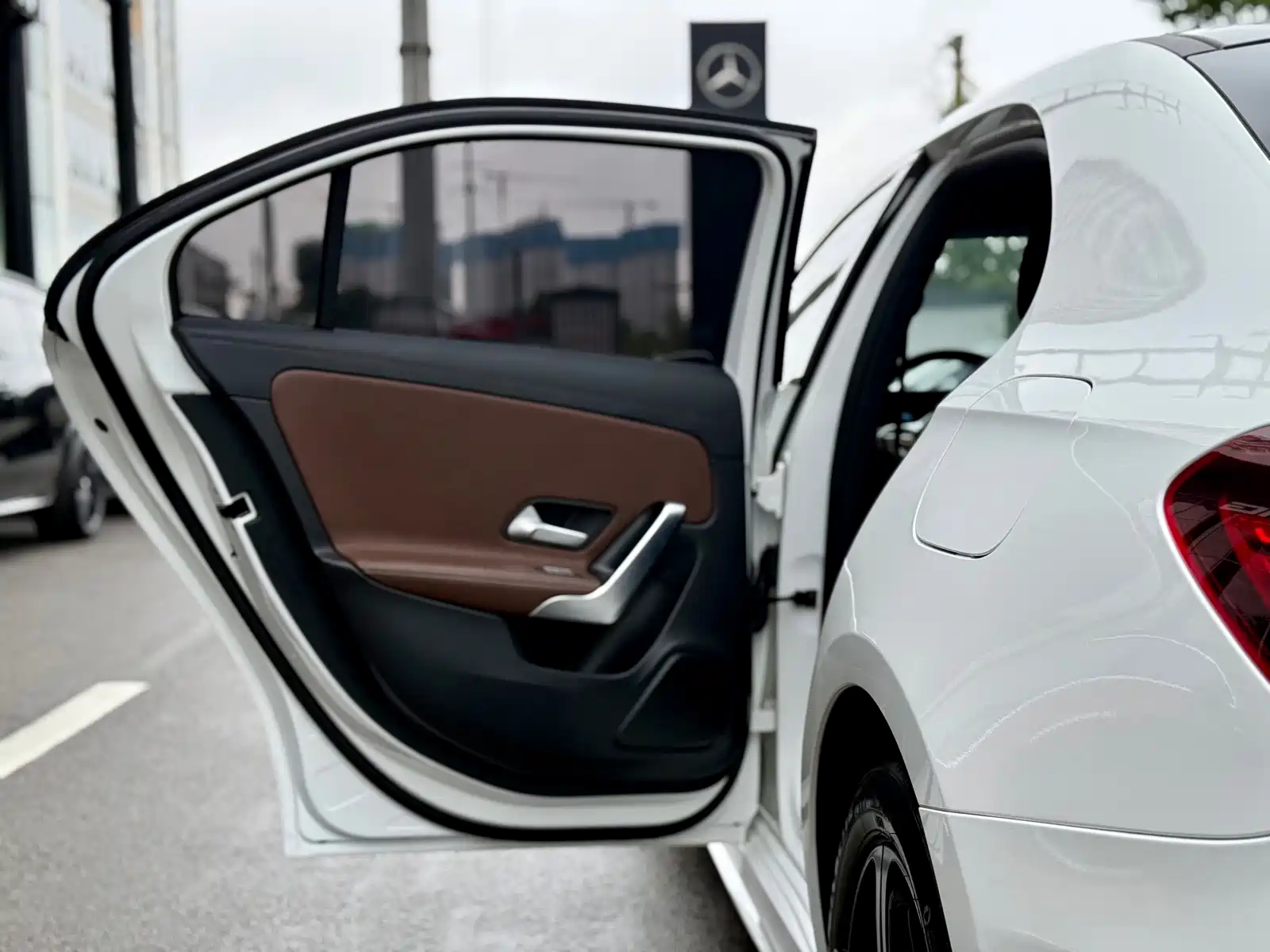 Photo 18 - Mercedes-Benz A-Class