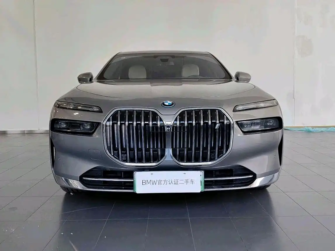 BMW i7 2023 2023 xDrive60L Luxury Package