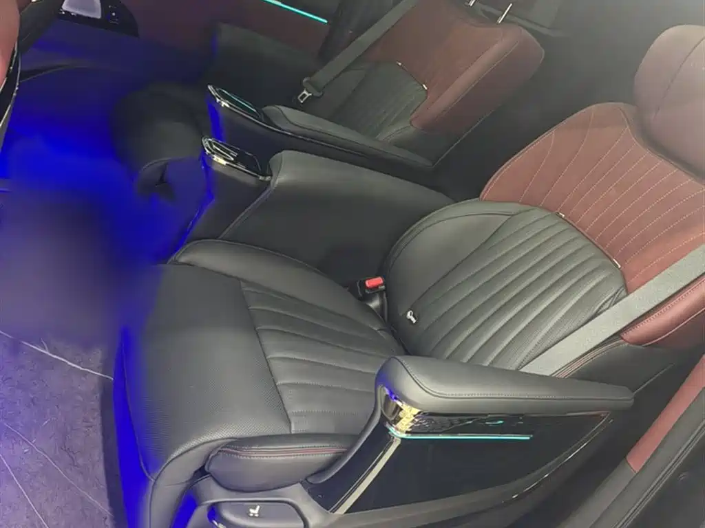 GAC Trumpchi Trumpchi M8 2025 Model Master Series Super Hybrid Edition фото 15
