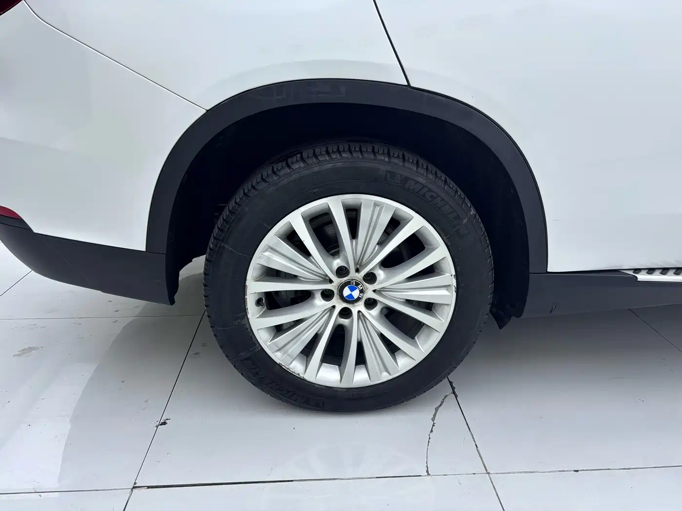 BMW X5 (Import) 2014 xDrive35i Leading фото 10