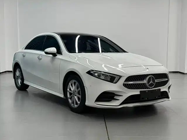 MERCEDES-BENZ A CLASS