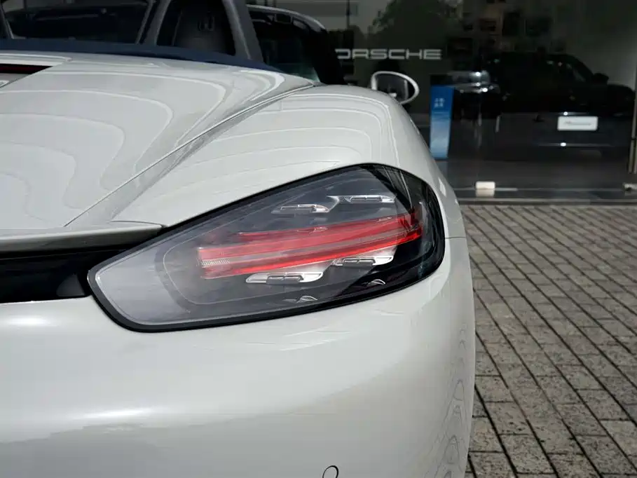 Porsche 718 2022 Boxster 2.0T фото 27