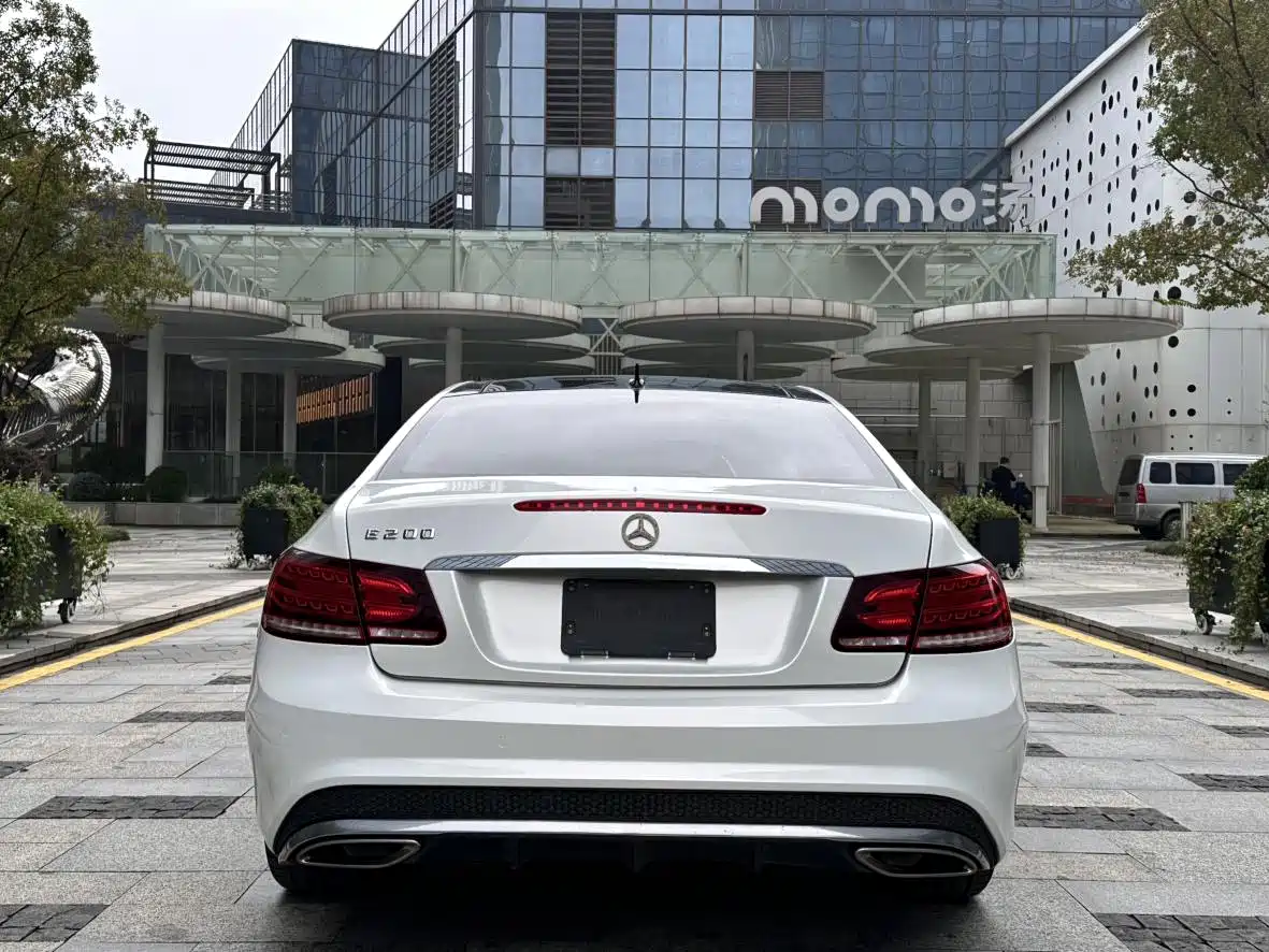 Mercedes-Benz E-Class (Import) 2014 E 200 Coupe фото 5