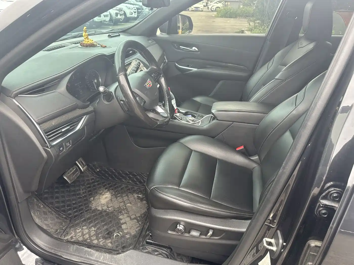 Фото 3 - Cadillac XT4