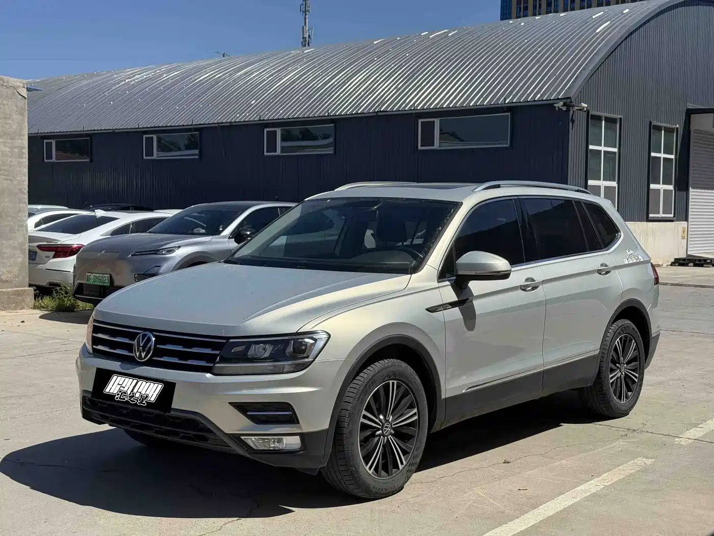 Volkswagen Tiguan L 2021 280TSI Automatic 2WD Smart