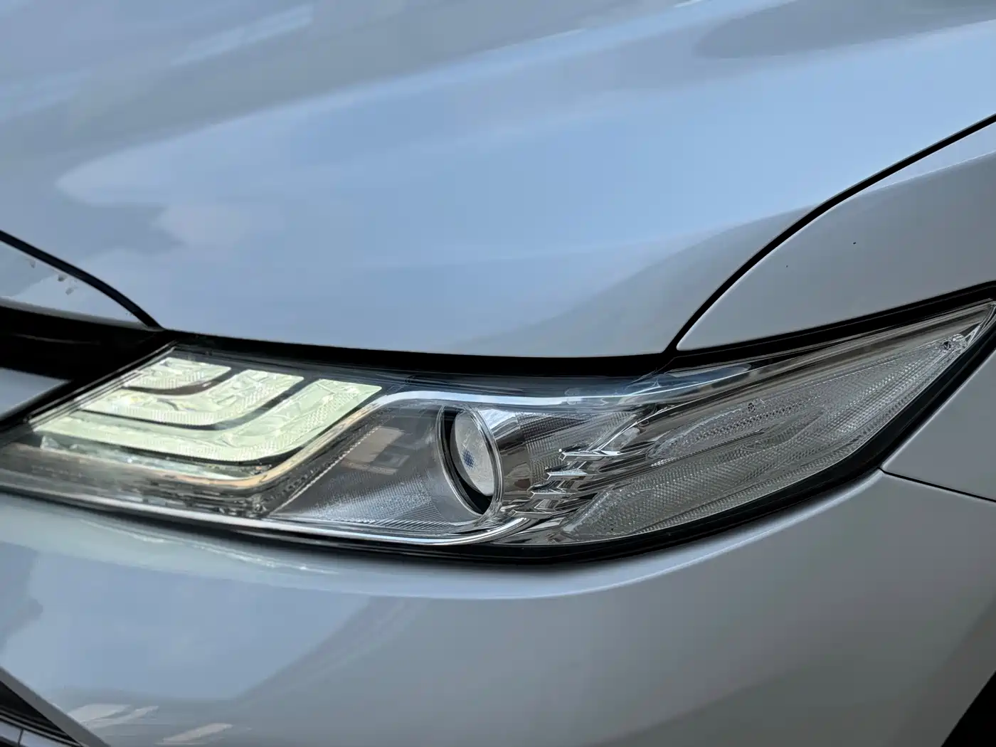 Toyota Camry 2018 2.0G Luxury Edition фото 5