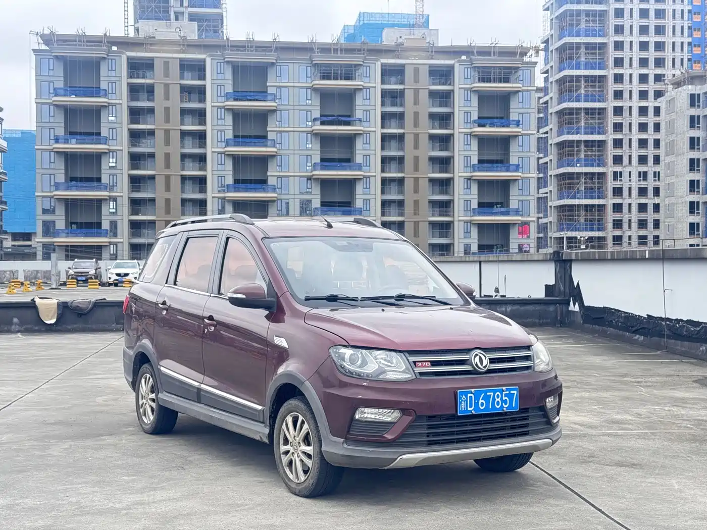 Dongfeng Fengguang Fengguang 370 2016 2016 1.5L Manual Elite Travel Edition 7-seater