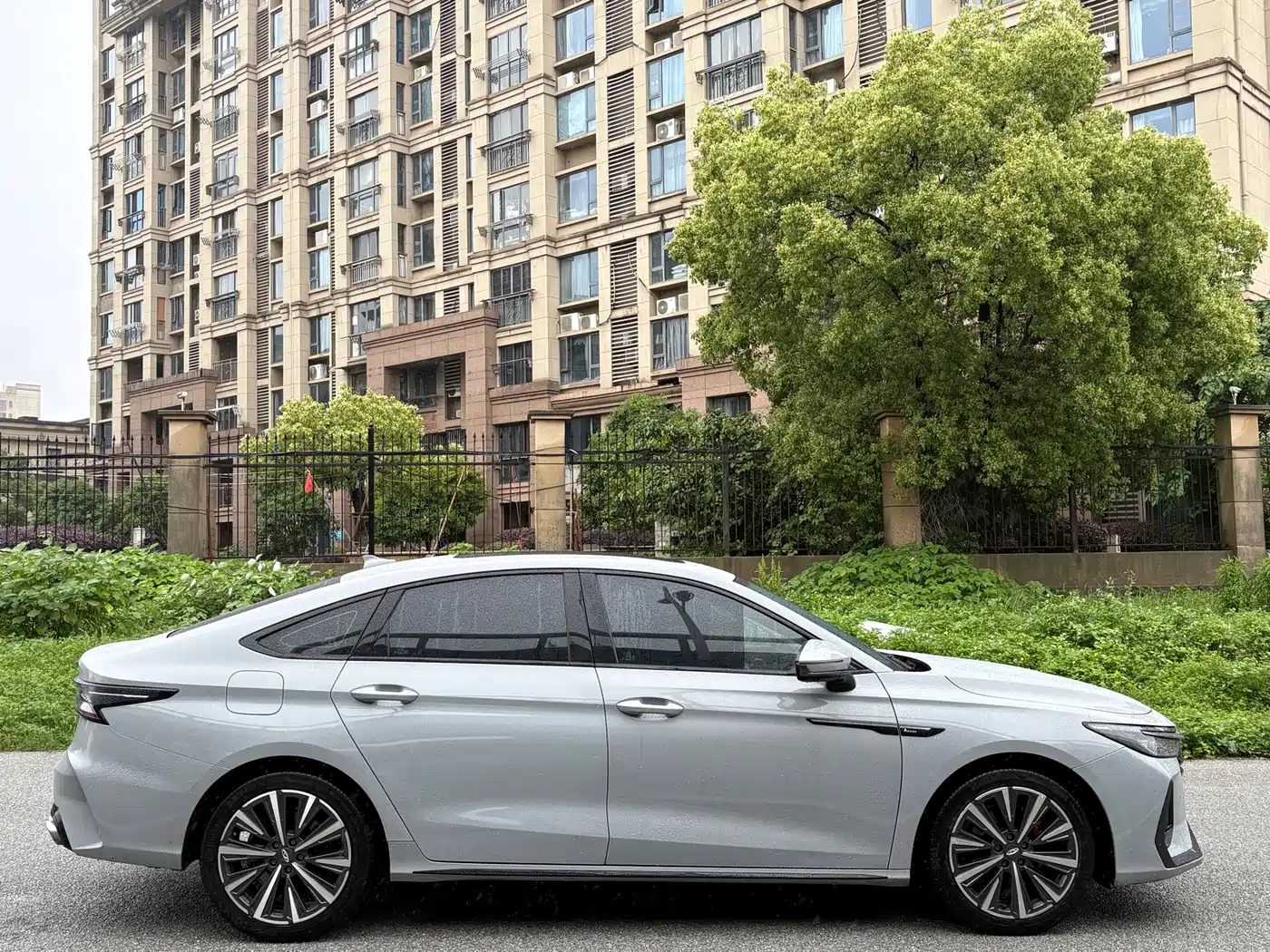 CHERY ARRIZO 8