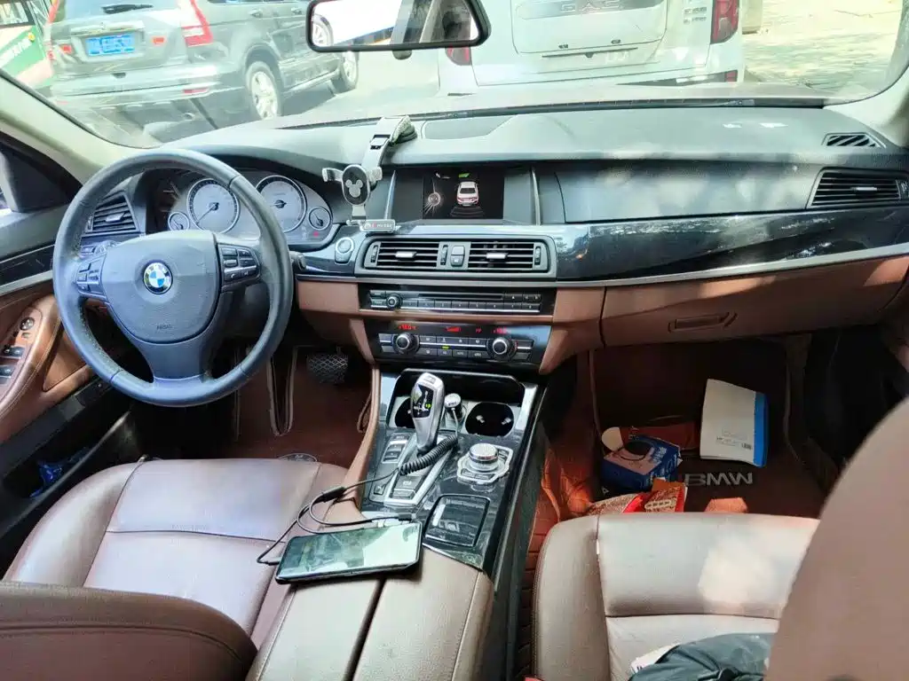 Фото 11 - BMW 5 Series