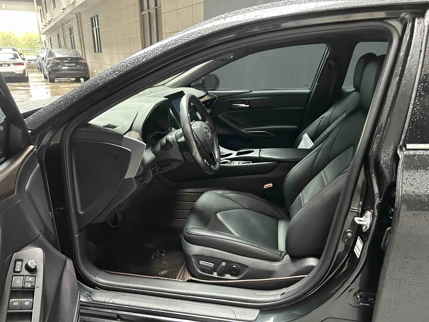 Toyota Avalon 2023 2.0L Premium Selection фото 17