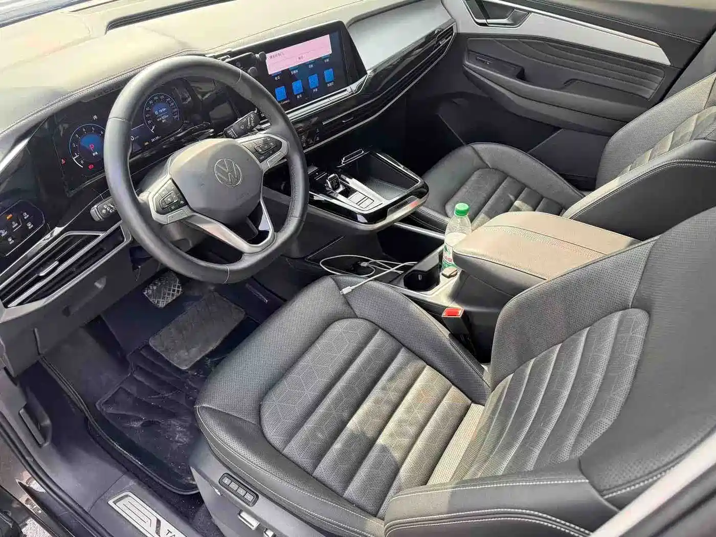 Volkswagen Talagon 2023 Facelift 380TSI 4WD Luxury Premium Pro Edition 6-Seater фото 3