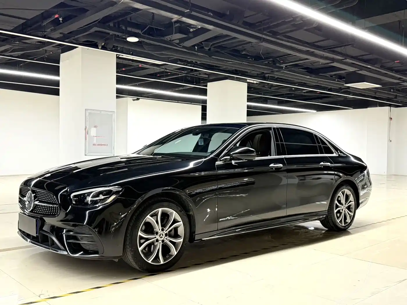 Mercedes-Benz E-Class 2022 Facelift E 300 L Sport Luxury Style