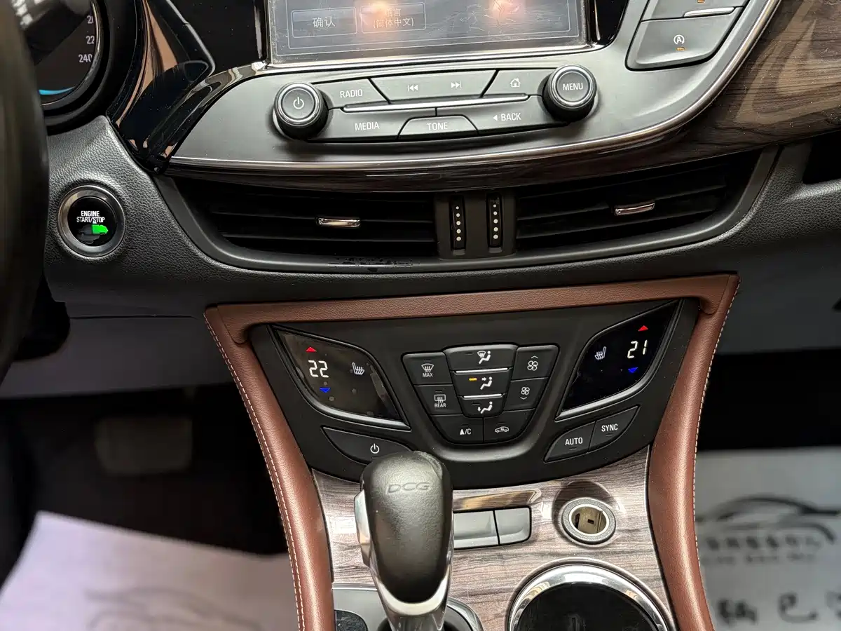Фото 9 - Buick Envision Plus