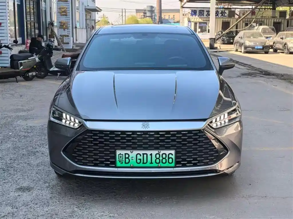 BYD Qin PLUS 2021 DM-i 120KM Premium