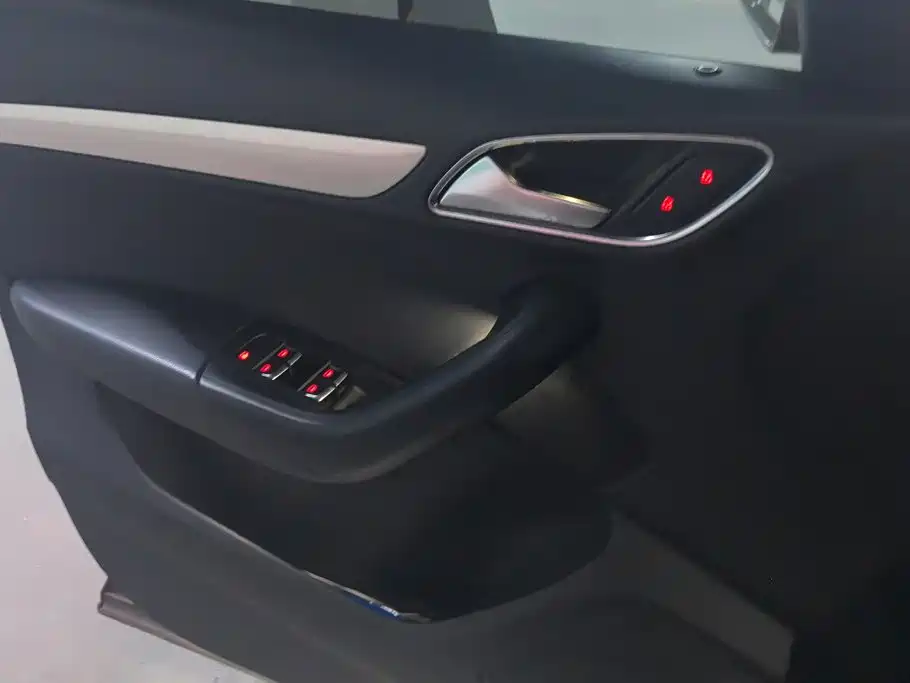 Audi Q3 2013 2013 35 TFSI quattro Comfort