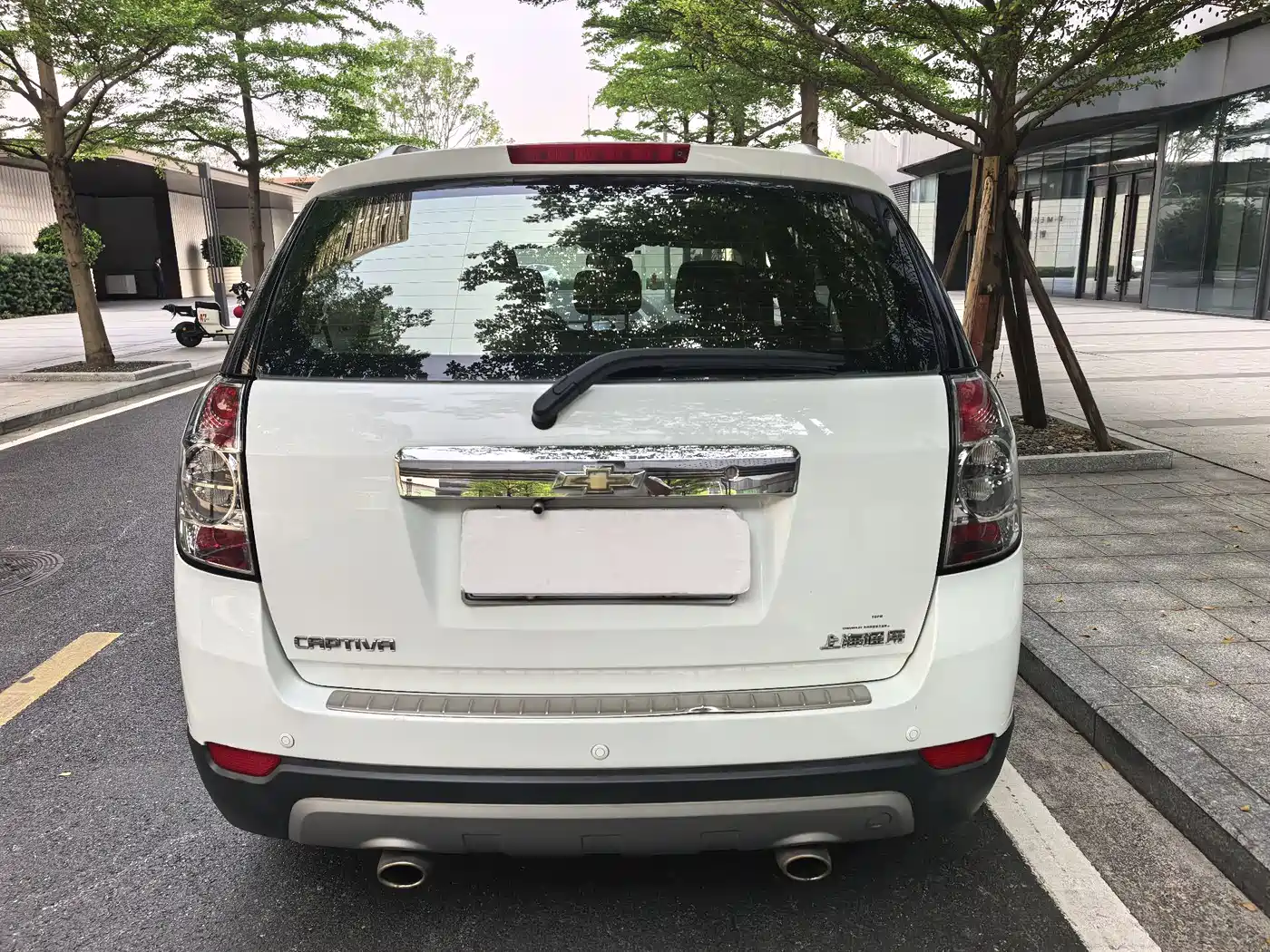 Chevrolet Captiva 2014 2.4L 2WD Urban 7-seater фото 8