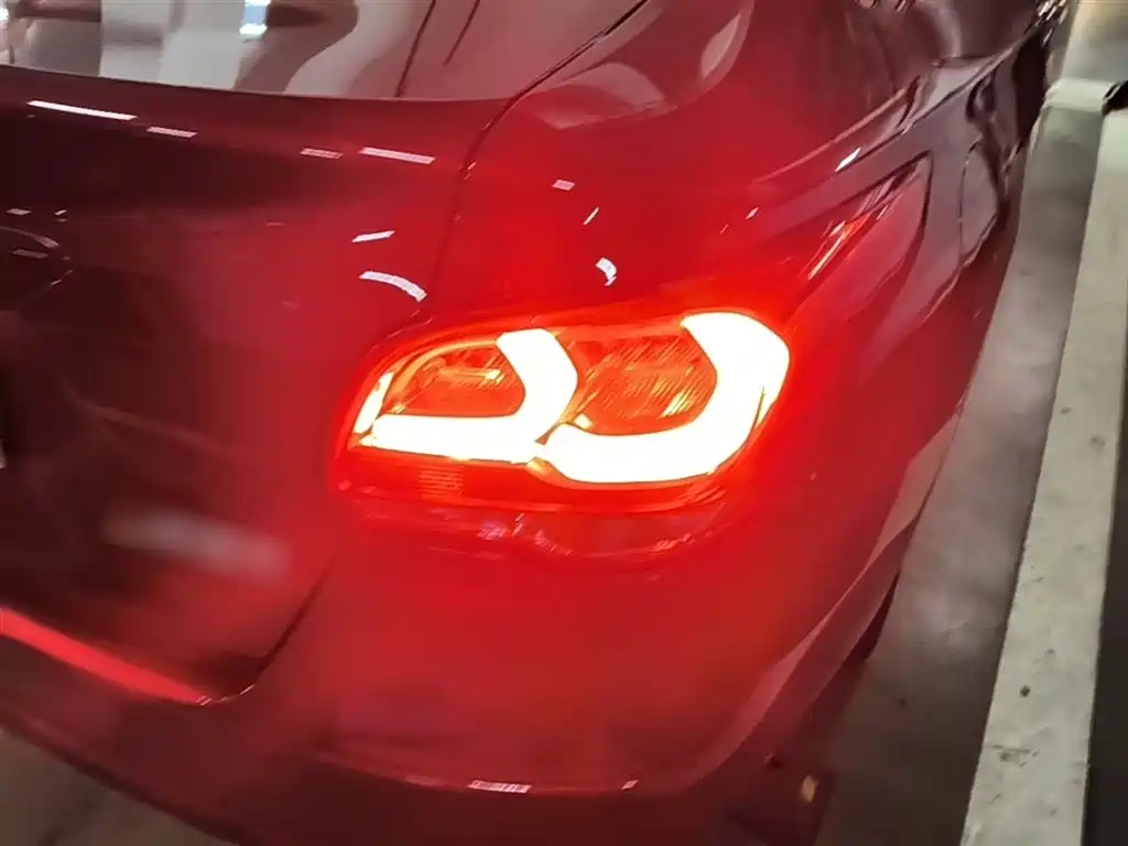 Chevrolet Cavalier 2019 320 Automatic Joy Edition фото 8