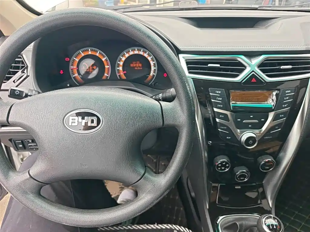 BYD F3 2020 1.5L Manual Premium Edition фото 10