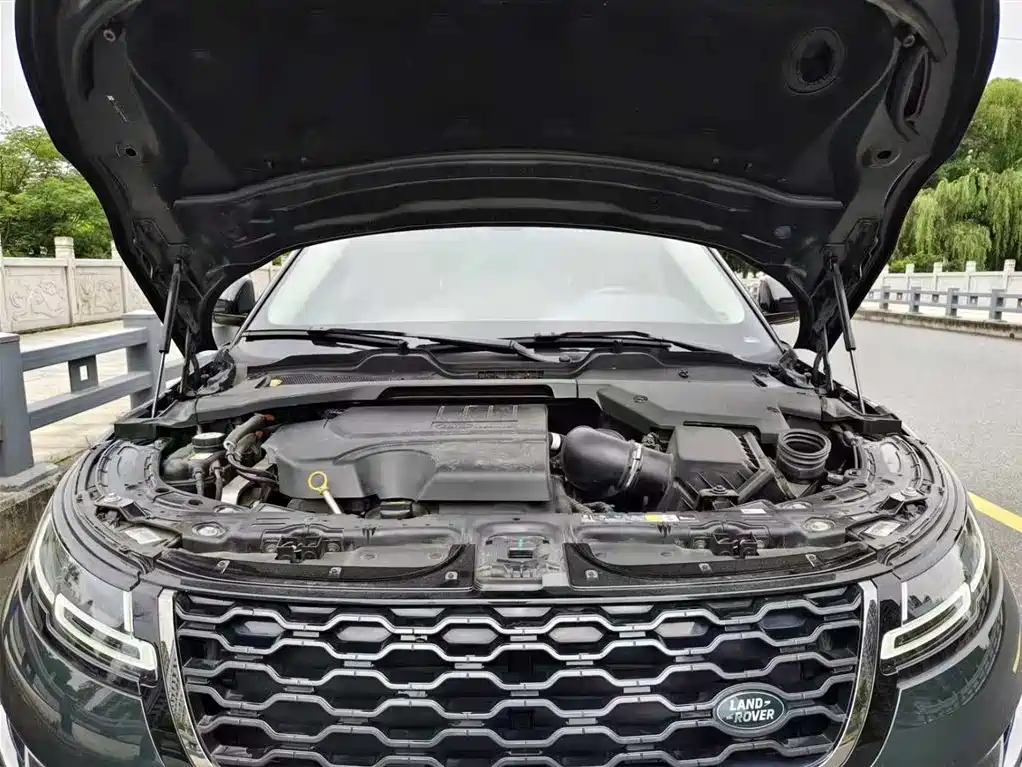 Land Rover Range Rover Evoque 2026 Range Rover Evoque L SE фото 16