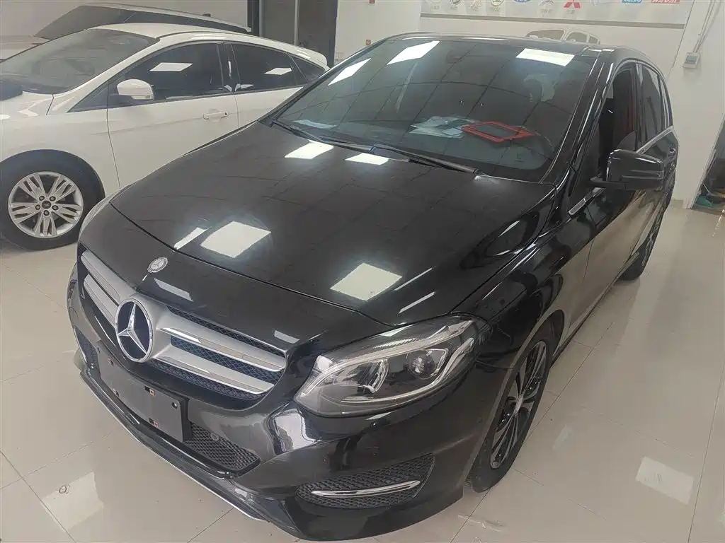 Mercedes-Benz B-Class 2015 B 200 Style фото 2