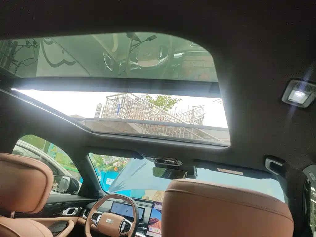 Geely Galaxy Galaxy A7 2025 EM-i фото 18