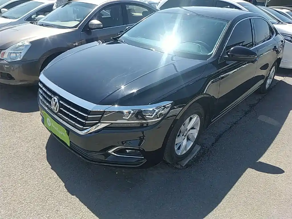 Volkswagen Passat 2019 Model 280TSI Business Edition China VI фото 2