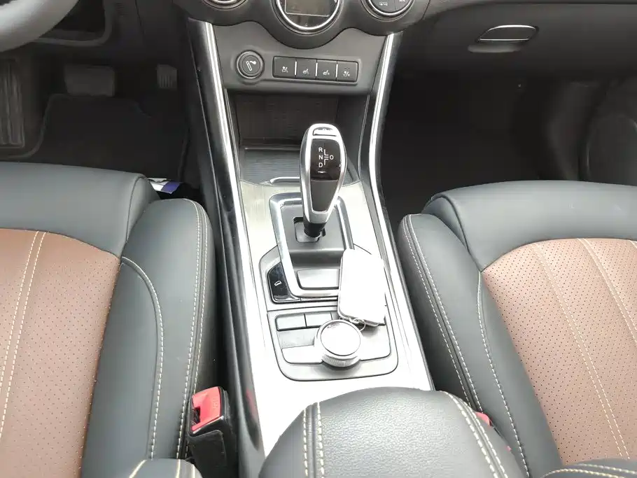 BYD Song New Energy 2018 2017 Song DM 1.5TID AWD Premium
