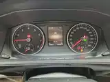 صورة 4 - Volkswagen Multivan