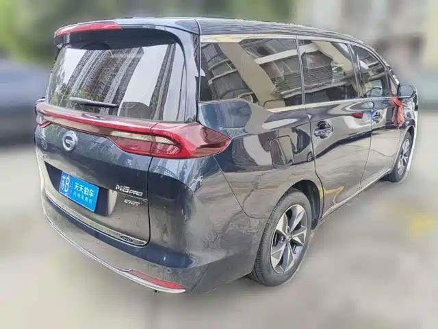 GAC Trumpchi Trumpchi M6 2023 PRO 270T DCT Premium Edition — фото 2